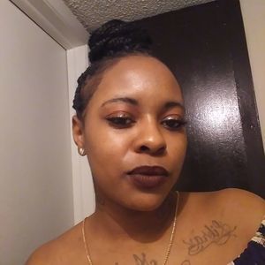 Meet your Posher, Sade